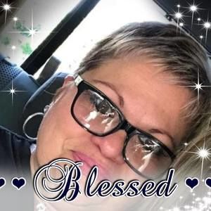 Meet your Posher, Lily